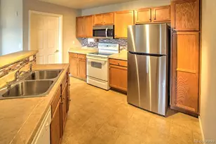 5763 N Gibralter Way, Aurora, CO 80019 - Photo 4