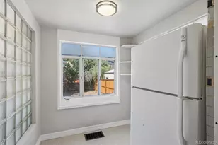 2309 Ivanhoe St, Denver, CO 80207 - Photo 12