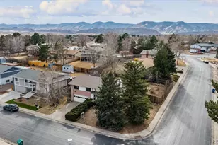 2013 S Yank Way, Lakewood, CO 80228 - Photo 2