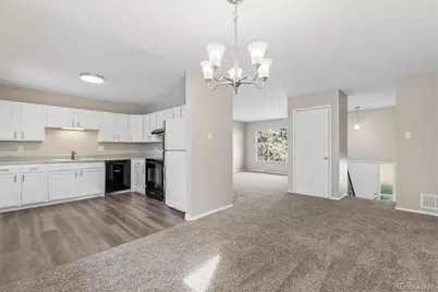 2013 S Yank Way, Lakewood, CO 80228 - Photo 10