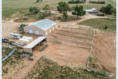 15721 County Road 10, Fort Lupton, CO 80621 - Photo 10