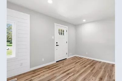 3541 N Monaco Street Parkway, Denver, CO 80207 - Photo 4