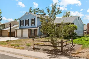 2031 S Richfield St, Aurora, CO 80013 - Photo 2