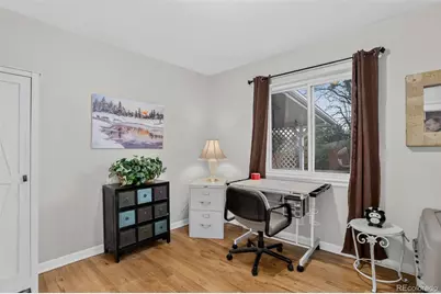647 W Valleyview Avenue, Littleton, CO 80120 - Photo 22