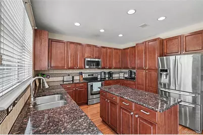 1321 Biloxi Court, Aurora, CO 80018 - Photo 16