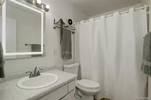 1638 Chester St, Aurora, CO 80010 - Photo 4