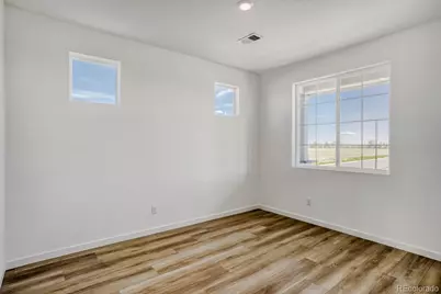 54933 E 28th Place, Strasburg, CO 80136 - Photo 22