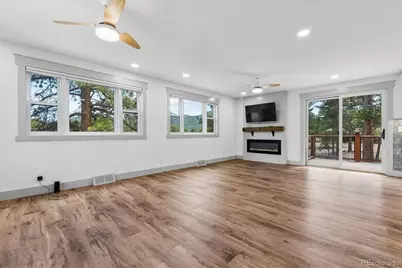 909 Village Green Lane, Estes Park, CO 80517 - Photo 14