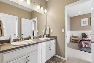 20195 E Fair Ln, Centennial, CO 80016 - Photo 28