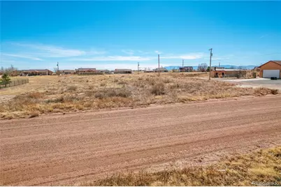 1464 E Gem Drive, Pueblo, CO 81007 - Photo 2