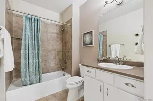 2028 S Flanders Way, Aurora, CO 80013 - Photo 18