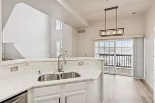 8944 Fox Dr, Denver, CO 80260 - Photo 16