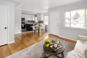 3158 S Fox St, Englewood, CO 80110 - Photo 8