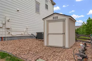 25341 E Ottawa Dr, Aurora, CO 80016 - Photo 40