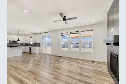 2039 Peachleaf Loop, Castle Rock, CO 80108 - Photo 10