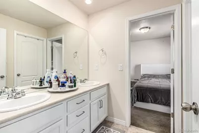 21074 E Doane Place, Aurora, CO 80013 - Photo 32