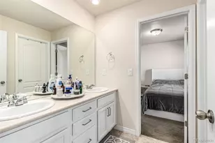 21074 E Doane Pl, Aurora, CO 80013 - Photo 32