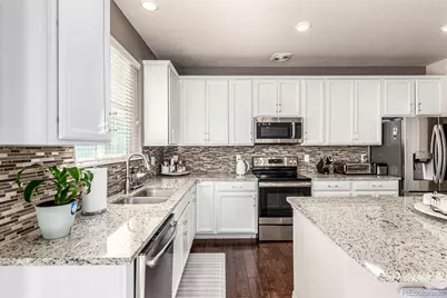 21074 E Doane Place, Aurora, CO 80013 - Photo 16