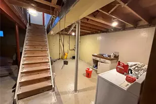 8995 E Cornell Ave, Denver, CO 80231 - Photo 10
