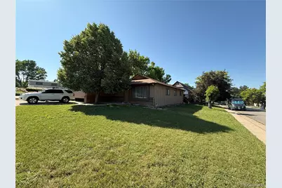 8995 E Cornell Avenue, Denver, CO 80231 - Photo 2