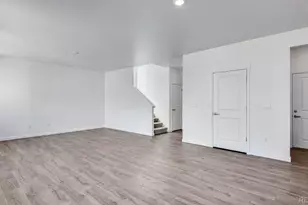 812 N Deer Pk St, Watkins, CO 80137 - Photo 12