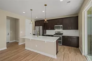 287 Vista Cliff Cir, Castle Rock, CO 80104 - Photo 4