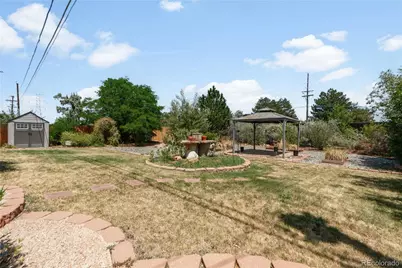 382 Zion Street, Aurora, CO 80011 - Photo 2