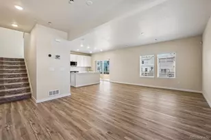9423 Danube St, Commerce City, CO 80022 - Photo 2