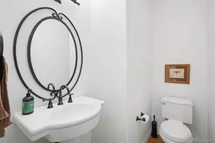 10667 W Cornell Pl, Denver, CO 80227 - Photo 14