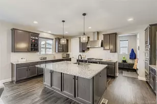 7994 S Kewaunee St, Aurora, CO 80016 - Photo 8