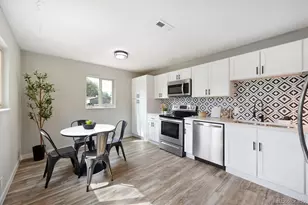 1917 Kingston St, Aurora, CO 80010 - Photo 18