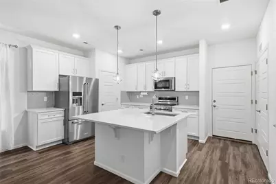17965 E 103rd Avenue, Commerce City, CO 80022 - Photo 10