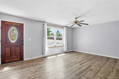 3093 S Olathe Way, Aurora, CO 80013 - Photo 6