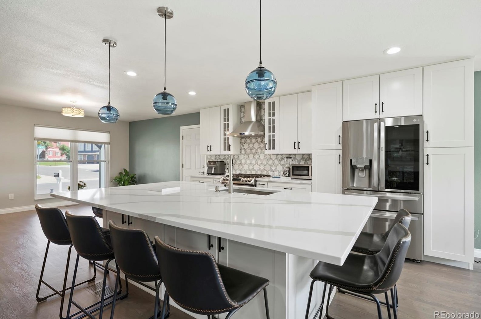 1521 Ventura St, Denver CO  80017-5352 exterior