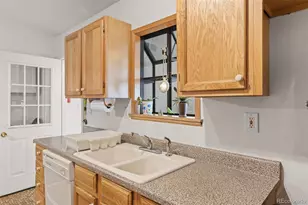 760 Lupine St, Golden, CO 80401 - Photo 16
