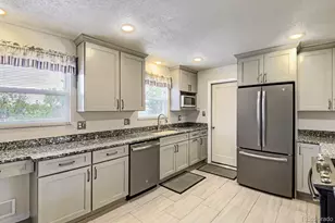 6926 S Ogden Ct, Littleton, CO 80122 - Photo 10
