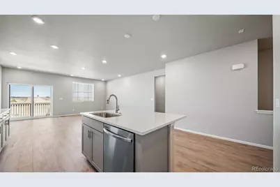 4568 N Sicily Court, Aurora, CO 80019 - Photo 8
