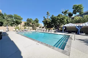 100 Park Ave W, Denver, CO 80205 - Photo 18