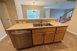 9769 Mayfair St, Englewood, CO 80112 - Photo 4
