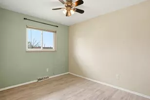 8158 Loretta Dr, Denver, CO 80221 - Photo 16