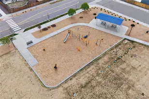 47308 Clover Ave, Bennett, CO 80102 - Photo 34