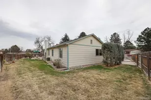 15681 E Jefferson Ave, Aurora, CO 80013 - Photo 30