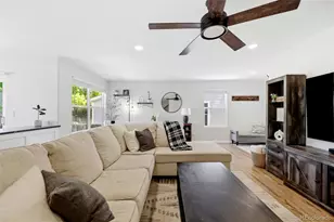 16013 E Nichols Pl, Englewood, CO 80112 - Photo 8