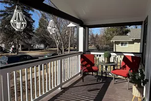 1960 S Franklin St, Denver, CO 80210 - Photo 2