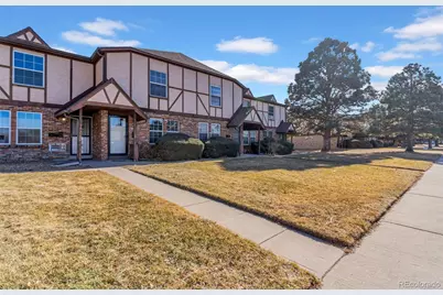 908 S Iola Street, Aurora, CO 80012 - Photo 2