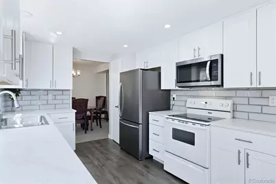 1305 S Laredo Court, Aurora, CO 80017 - Photo 2