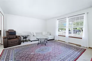 1305 S Laredo Ct, Aurora, CO 80017 - Photo 8