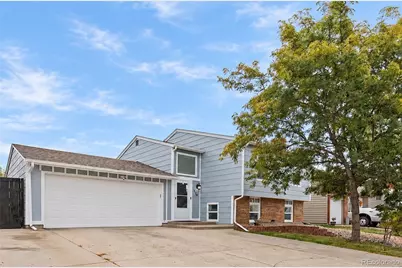 216 Jefferson Drive, Bennett, CO 80102 - Photo 4