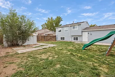216 Jefferson Drive, Bennett, CO 80102 - Photo 30
