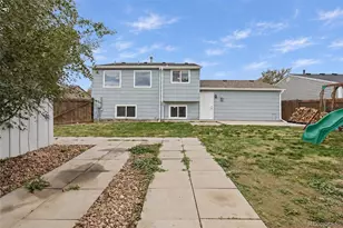 216 Jefferson Dr, Bennett, CO 80102 - Photo 28